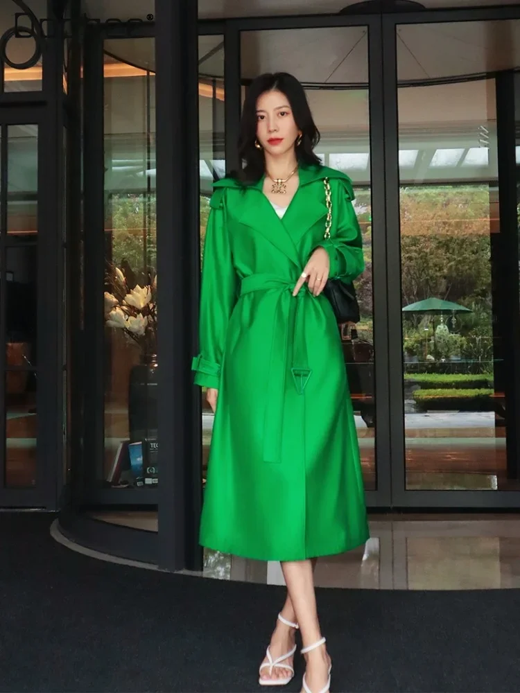 

2023 New Spring Luxury British Style Lapel Pocket Lace-up Long Coat Women Classic Loose Drooping Green Long Trench Coats Female