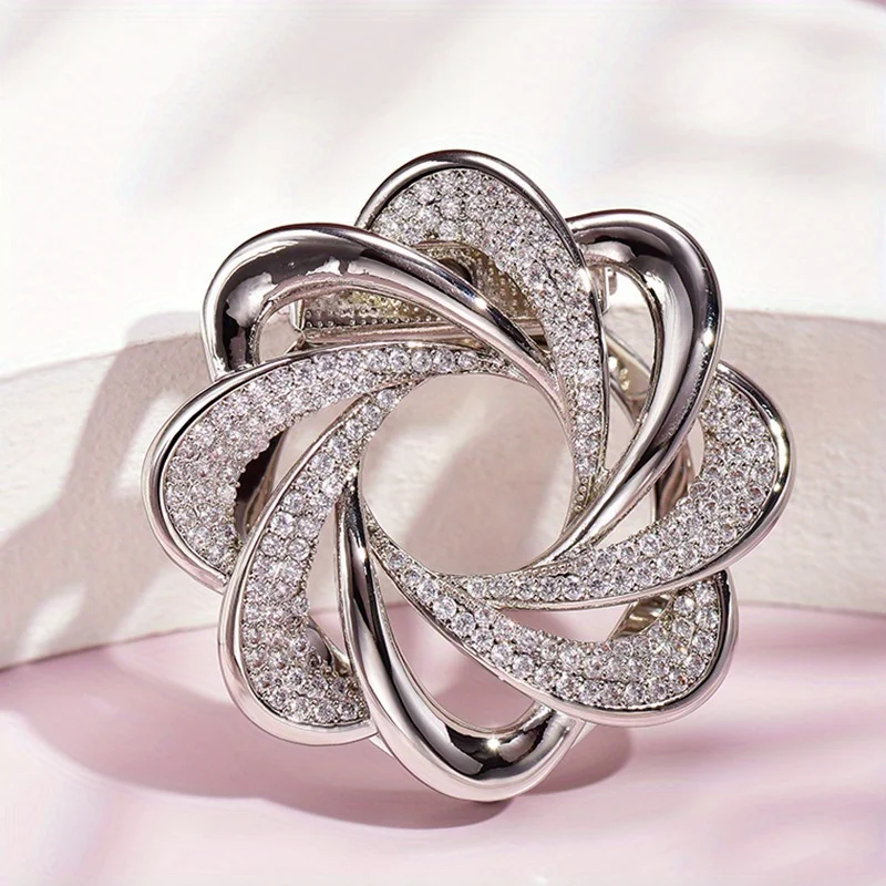 Elegant Women Girls Fashion Luxury Crystal Twist Round Silk Scarf Buckle Brooches Classic Exquisite Lady Clothing Coat Pins