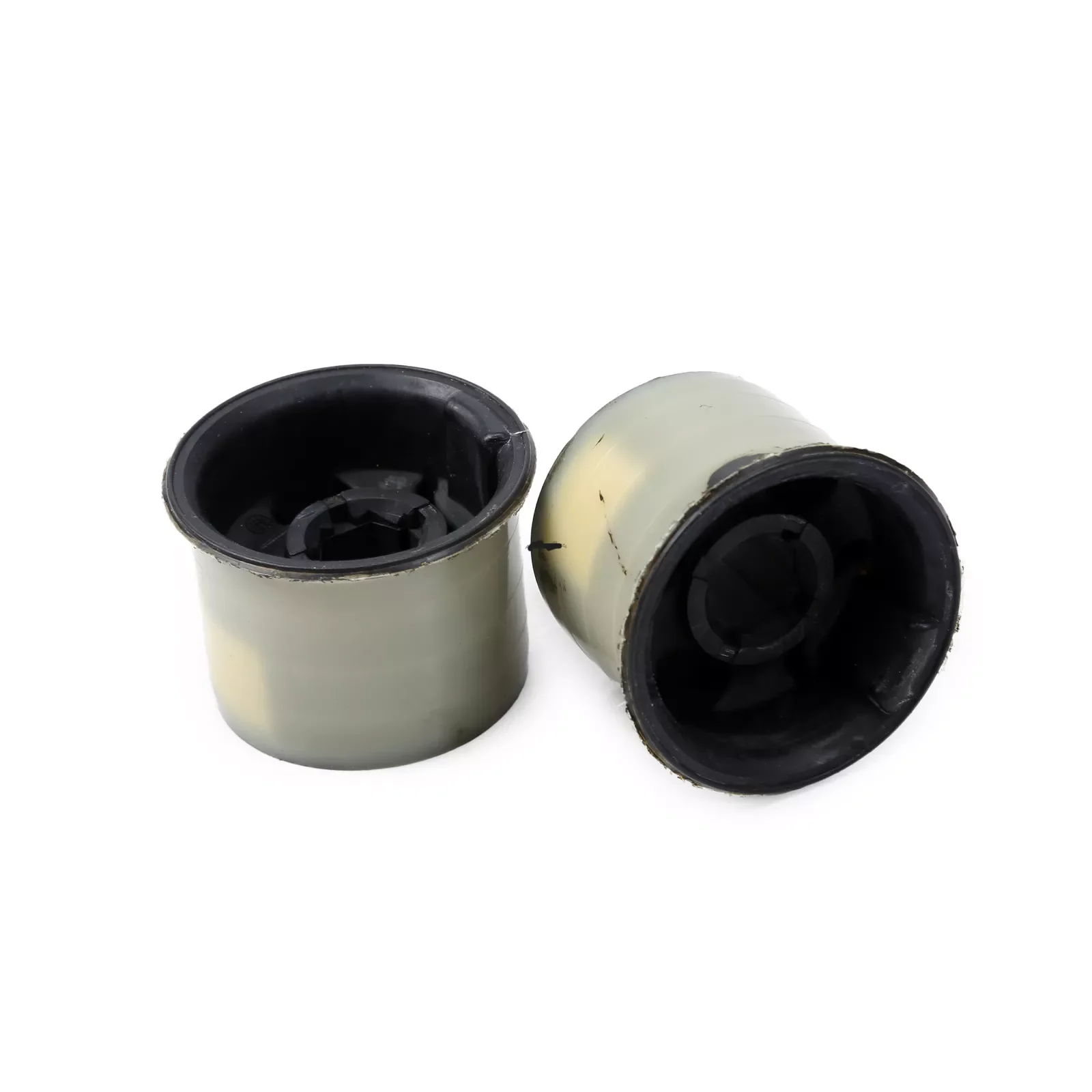 High quality 2Pcs Rubber Control Arm Traction Arm Bushings For Audi A3 Seat VW 1K0407183E 1K0407183 FREE SHIPPING!!!