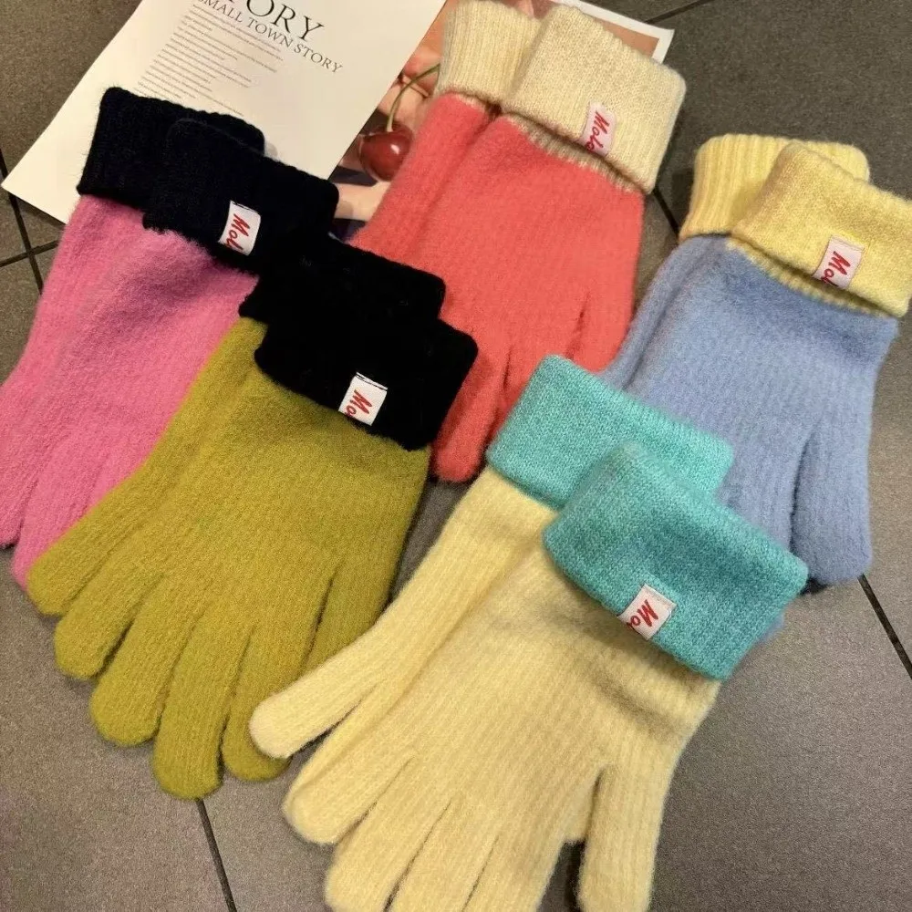 Fashion Warm Winter Knitted Gloves Windproof Thickened Wool Gloves Dopamine Soft Touch Screen Gloves for Men Women