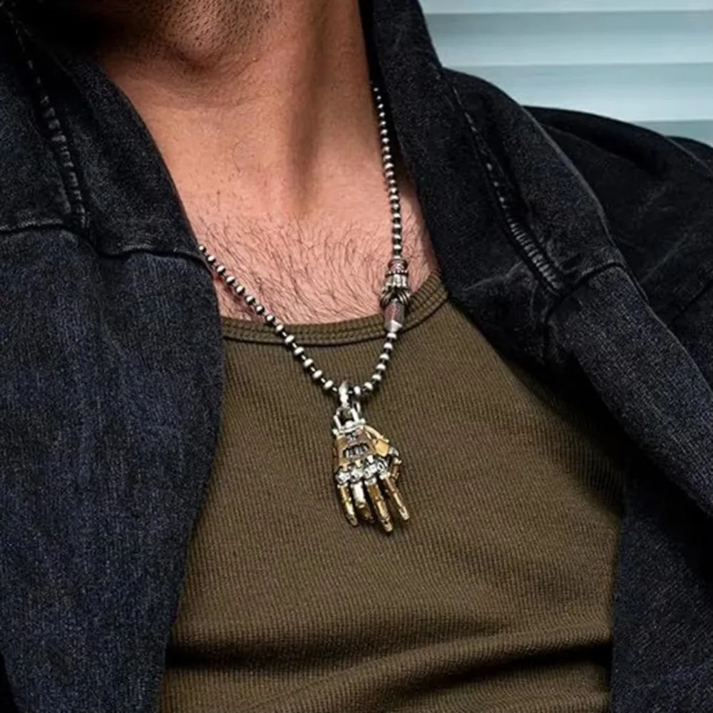 

Portable Mechanical Bionic Hand Pendant Jewelry Accessories Movable Finger Joints Robot Hand Charm Jewelry with Chain