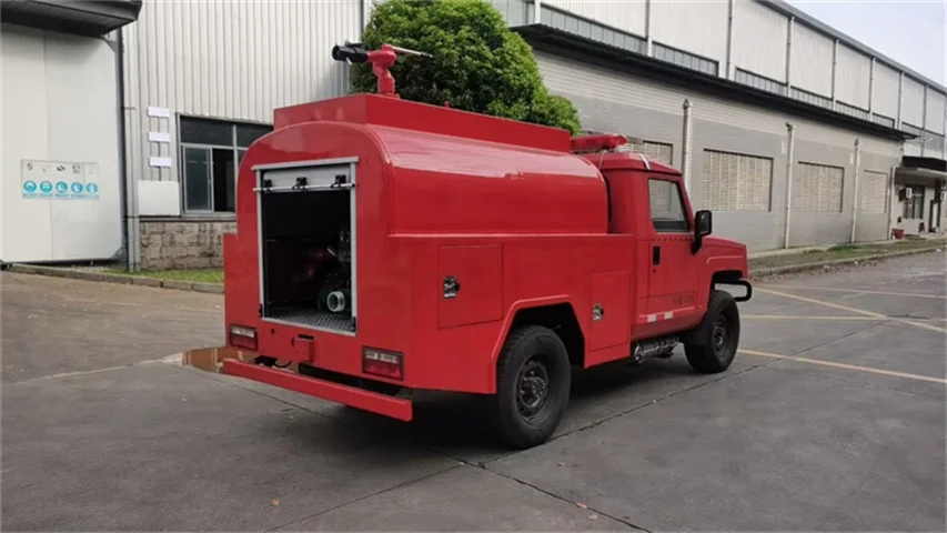 Hot Selling  Manual Rescue Water Truck Small Street Forest Fire Tanker Direct Sales from Manufacturer