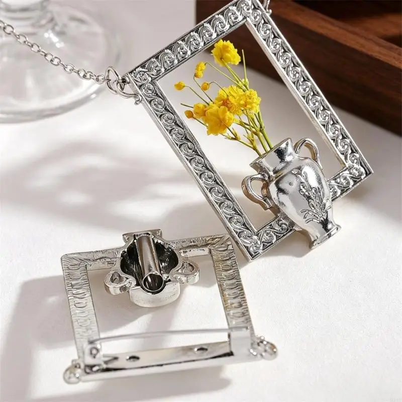 91AF Modern Unisex Necklace Vase Pendant Sparkling Jewelry Unique Badges Alloy Texture for Daily Party and Everyday Use