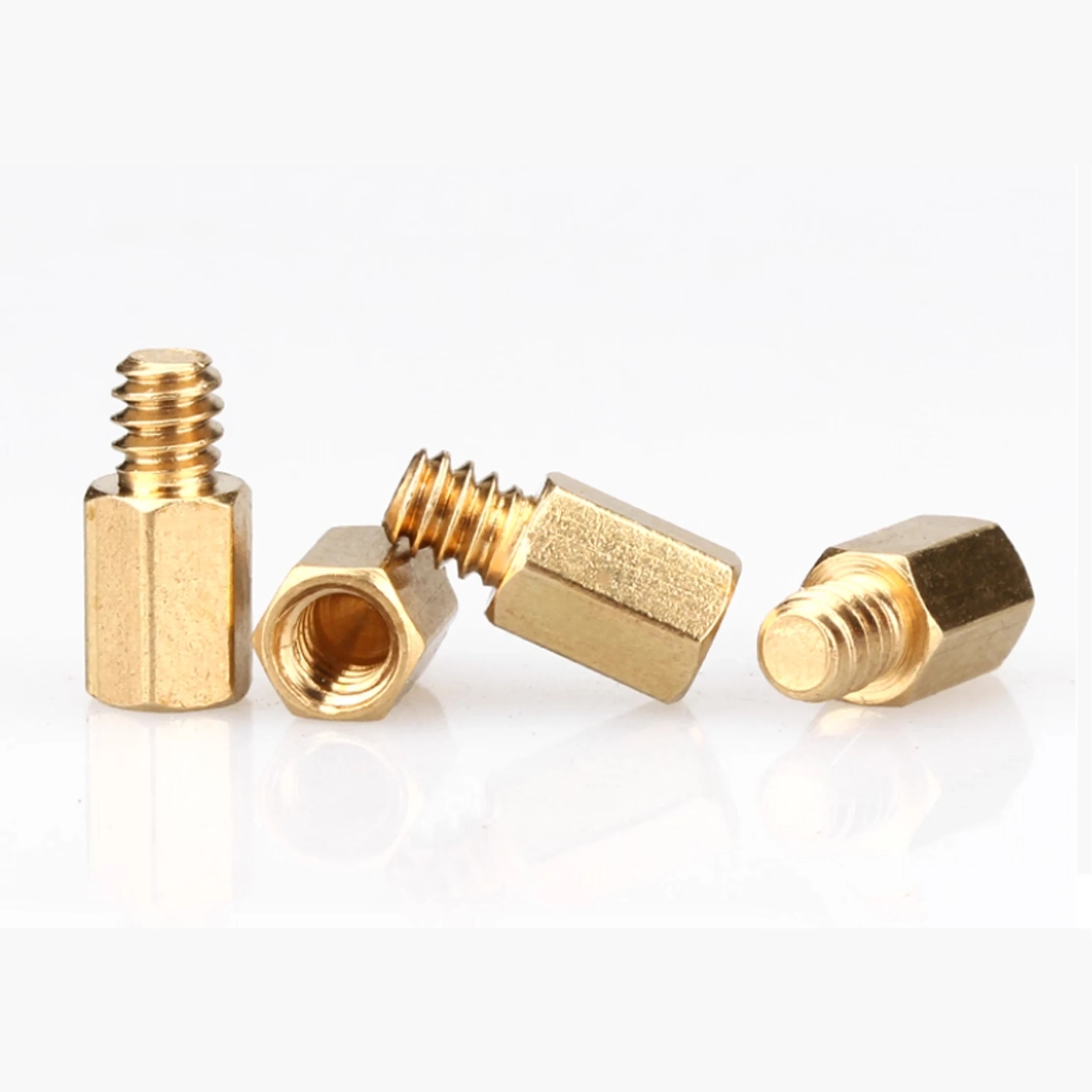 عرافة النحاس ذكر أنثى اللوحة الأم المواجهة النحاس جبل UNC 6 # -32x6.4 + 4 لوحة رف مسمار الخيوط عمود PCB عمود فاصل المسمار