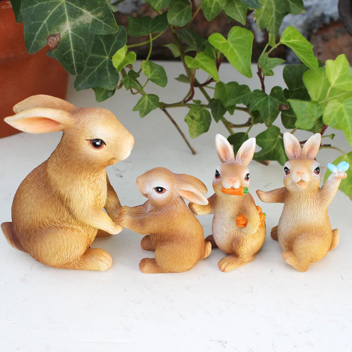 

Playful Brown Rabbit Statue - Resin Garden Decor, Whimsical for Lawn & Patio