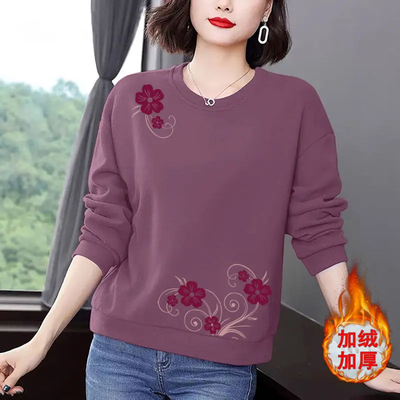 หนาเสื้อกันหนาวผู้หญิงฤดูใบไม้ร่วงฤดูหนาวเกาหลีรอบคอหลวมใหม่แม่วัยกลางคนแขนยาว TOP Temperament