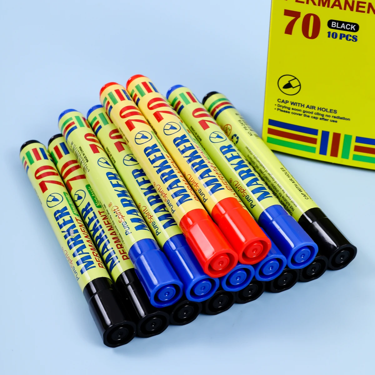 4 قطع من أقلام التحديد المقاومة للماء ذات سعة كبيرة، طرف جريء، غير قابلة للمسح للأسطح البلاستيكية