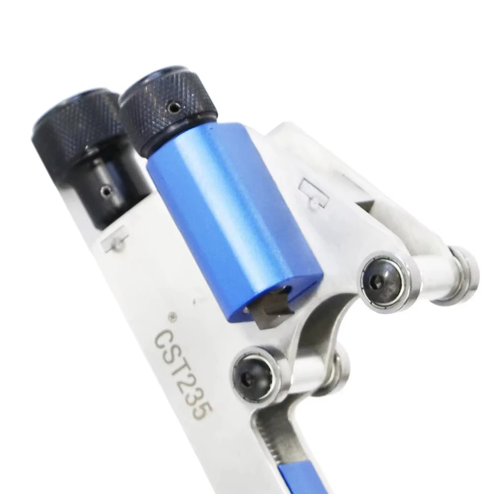 for No-strippable Semi-conductor 35kv Cable Stripper Machine With Stripping Depth 1.5m