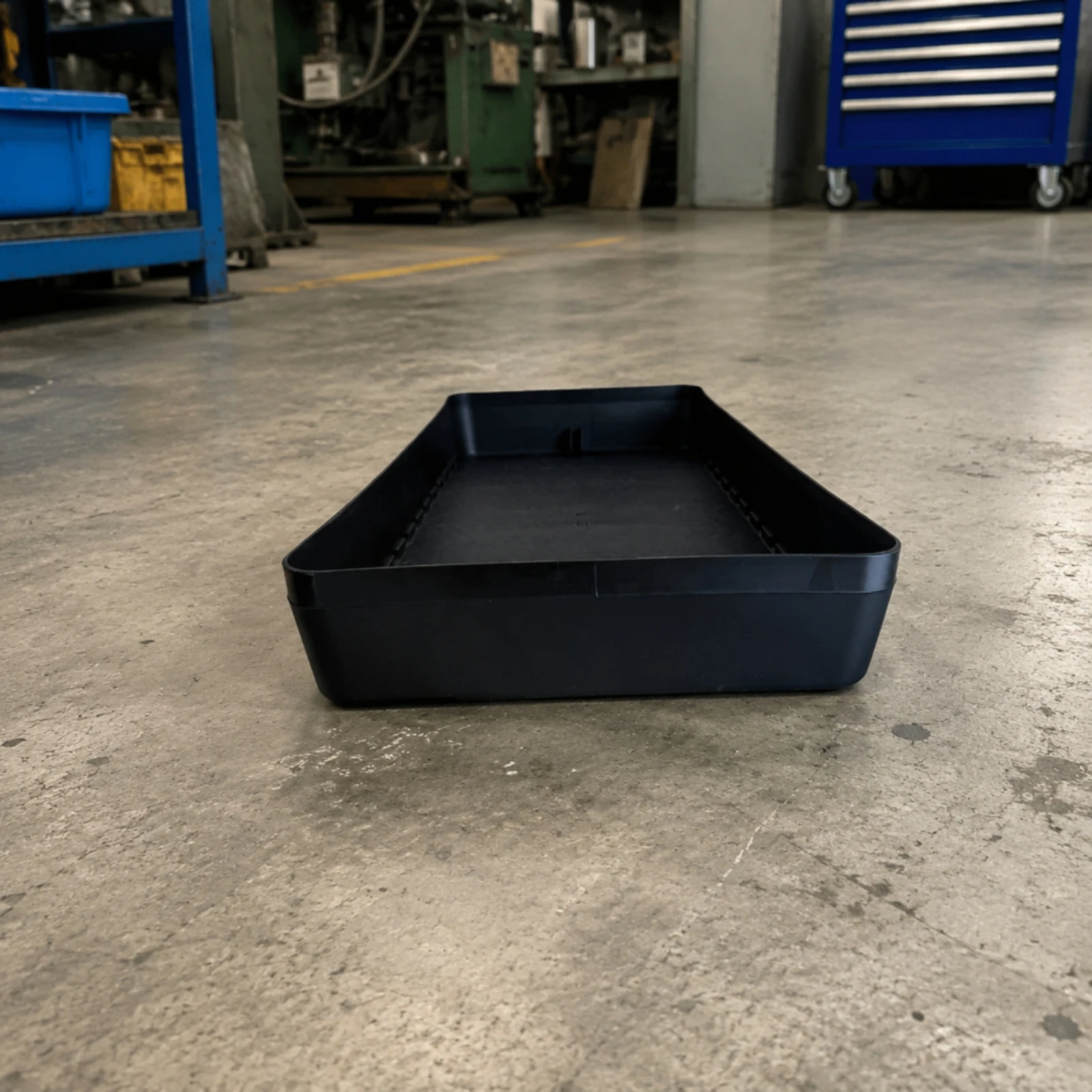 luggage-base-rigid-tool-luggage-base-molded-plastic-tray-ribbed-for-makers