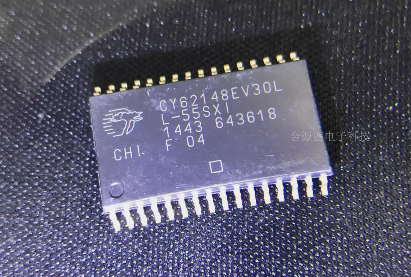 1~10pcs/lot CY62148EV30LL-55SXI CY62148EV30LL-45ZSXI CY62148 TSOP32 100% Brand New Original