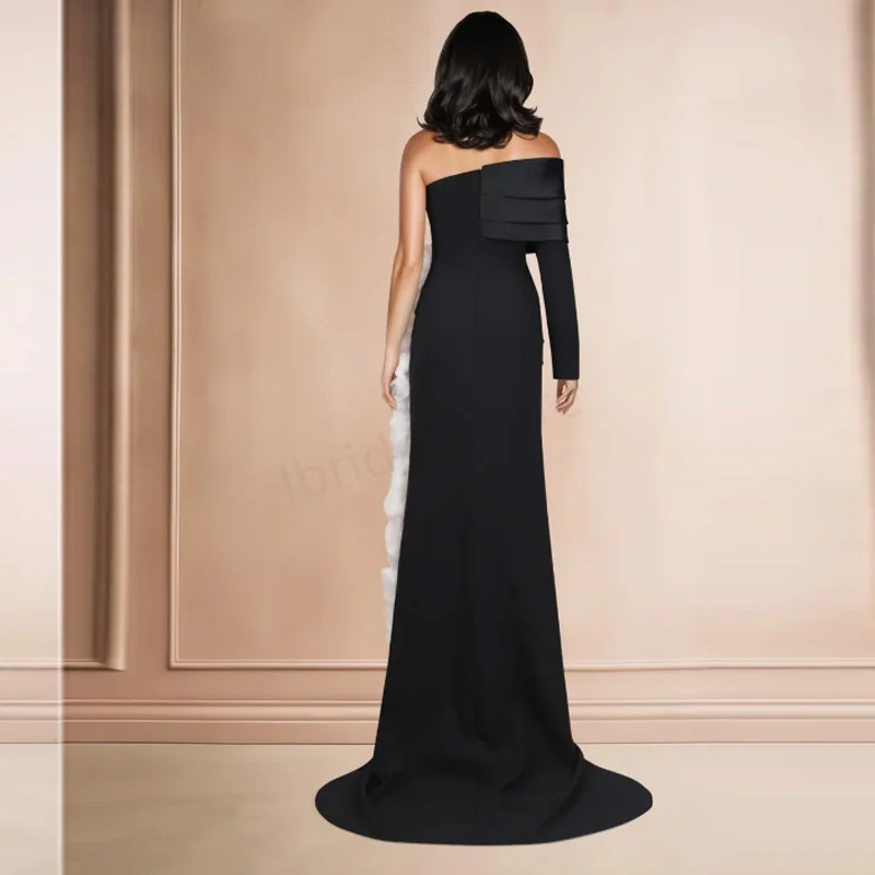 Maßgeschneidertes elegantes schwarzes und weißes One-Shoulder-Abendkleid A-Linie weibliches formelles Party-Abschlussballkleid Vestidos de Fiesta 2025