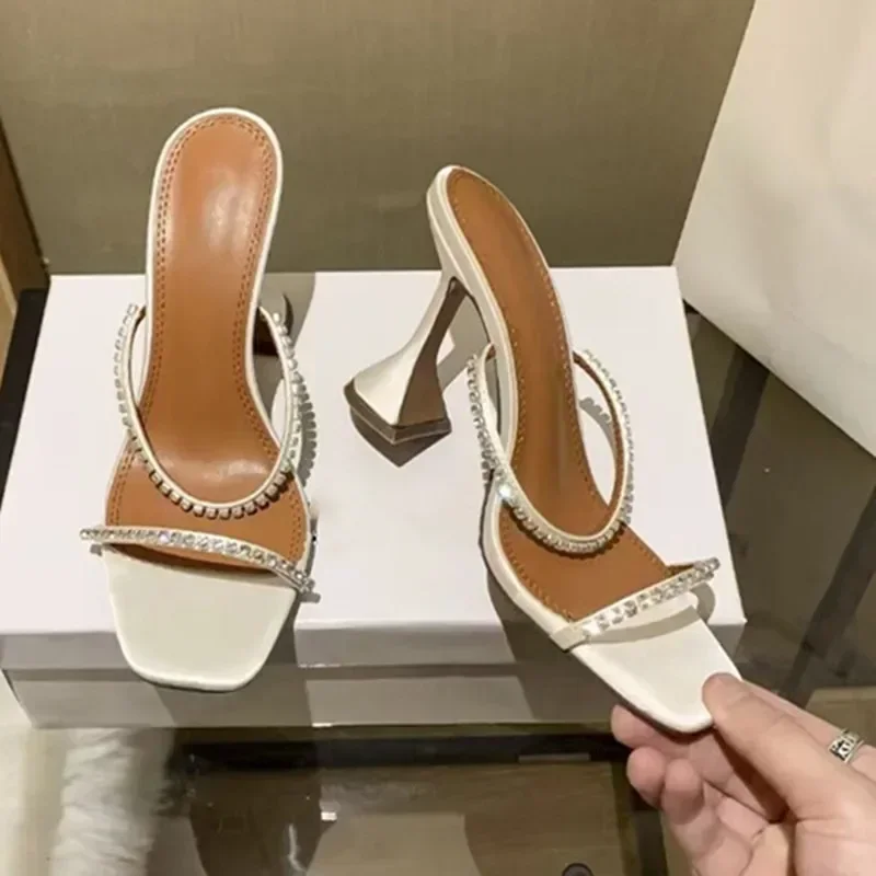 Женские сандалии Европа и Америка, новая летняя мода, чашка вина, высокий каблук, водная цепочка с бриллиантами, банкетные однотонные тапочки с открытым носком