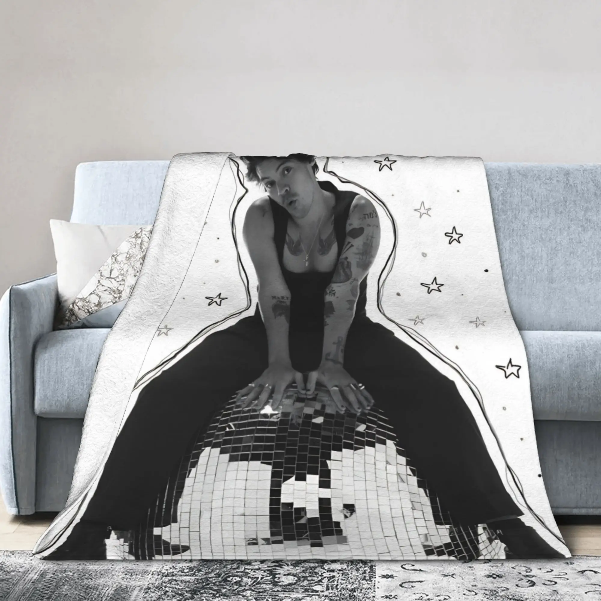 Kiss All The Time Blankets Coral Fleece Plush Decoration Harrys Music Styles Multifunction Thin Throw Blanket for Car Bedspreads