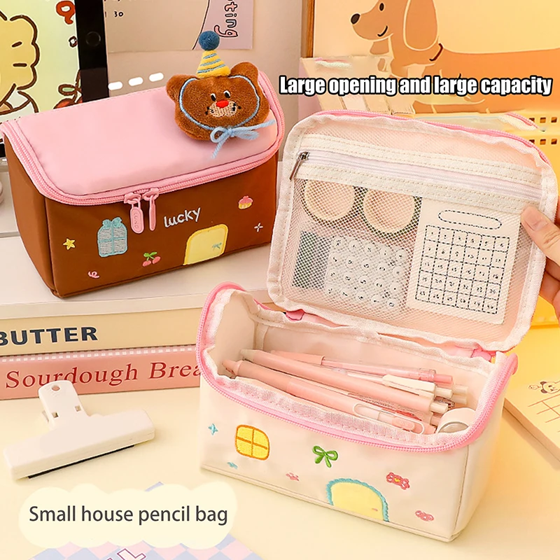 การ์ตูน House Shape แต่งหน้ากระเป๋าขนาดใหญ่ความจุกระเป๋าเครื่องสําอางผู้หญิงกระเป๋าใส่เครื่องสําอางค์กระเป๋าเครื่องเขียนกระเป๋าดินสอ