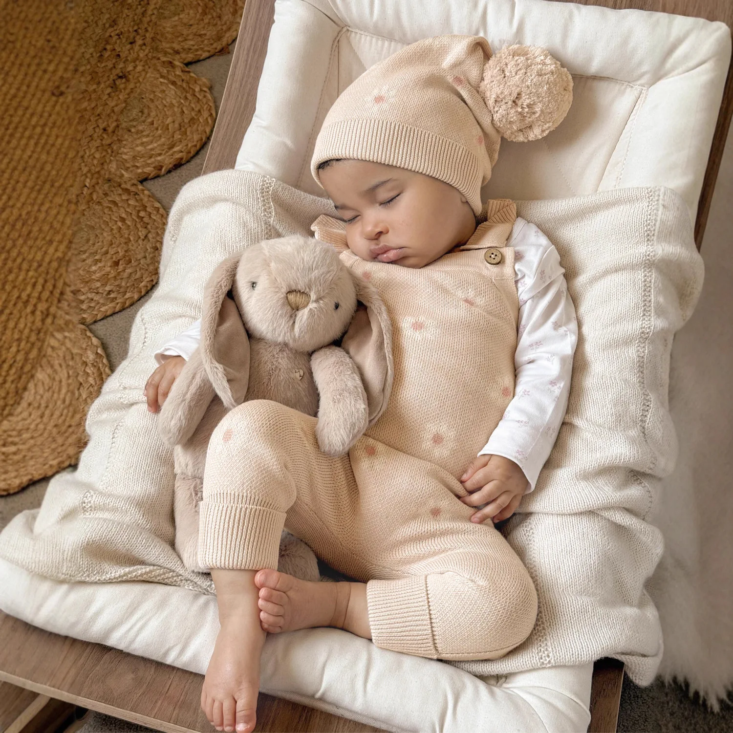 

2025 Autumn New Baby Sleeveless Knit Romper + Hat Infant Girl Flower Print Sweater Jumpsuit Newborn Cotton Knitted Overalls