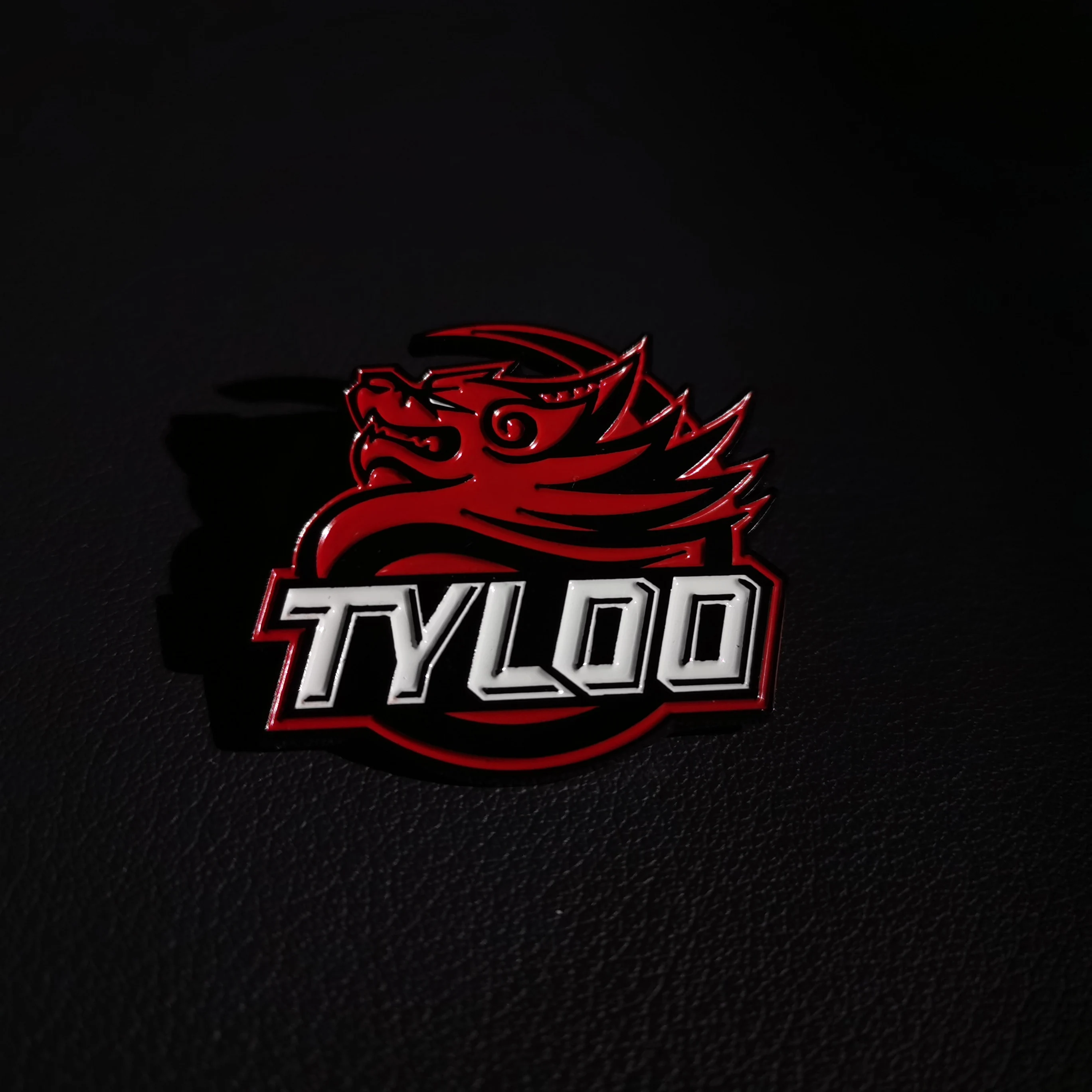 Medalhas periféricas de jogo Csgo Tyloo Tianlu Vp G2 Team Faze Team Navi Team Badge Pingente de metal presente