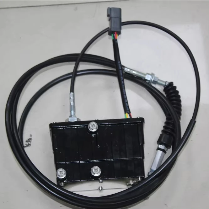 

Throttle Motor for R330LC-9 Excavator Spare Parts 21EN-32380 21EN-32381 Electronic Governor Actuator Belparts