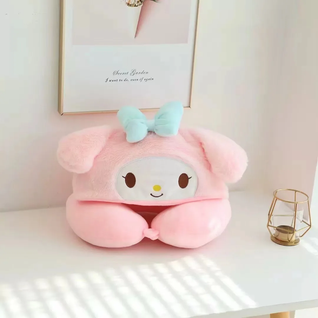 15cm Sanrio Pompompurin Kuromi Pochacco My Melod Canela animación periférica con capucha almohada en forma de U imprescindible para la oficina