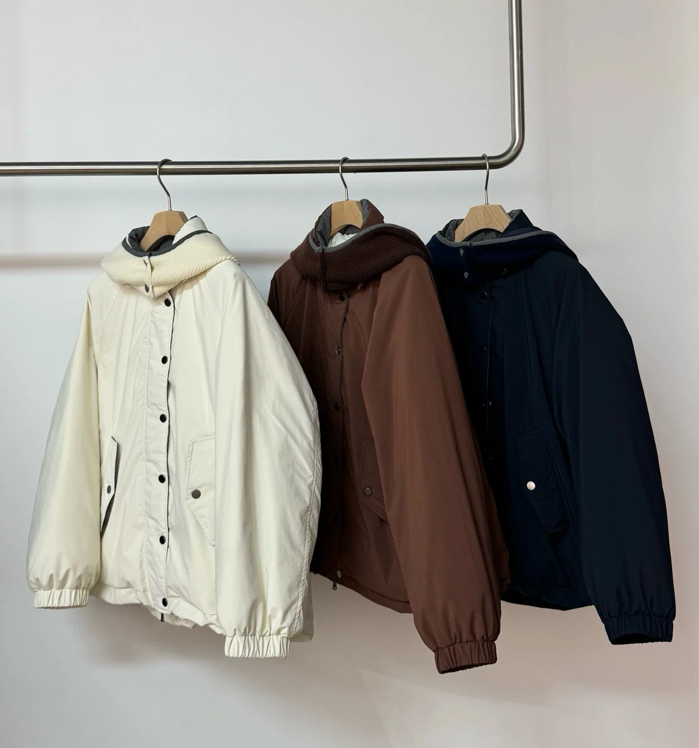 

Women's Autumn and Winter New High Quality Hooded Zipper Jacket Goose Down Jacket