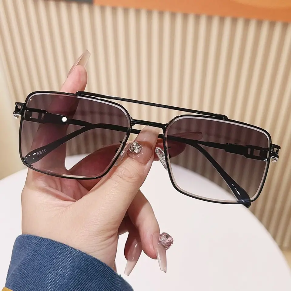 Fashionable Double Bridge Cut-Edge Sunglasses UV Protection  display picture 1