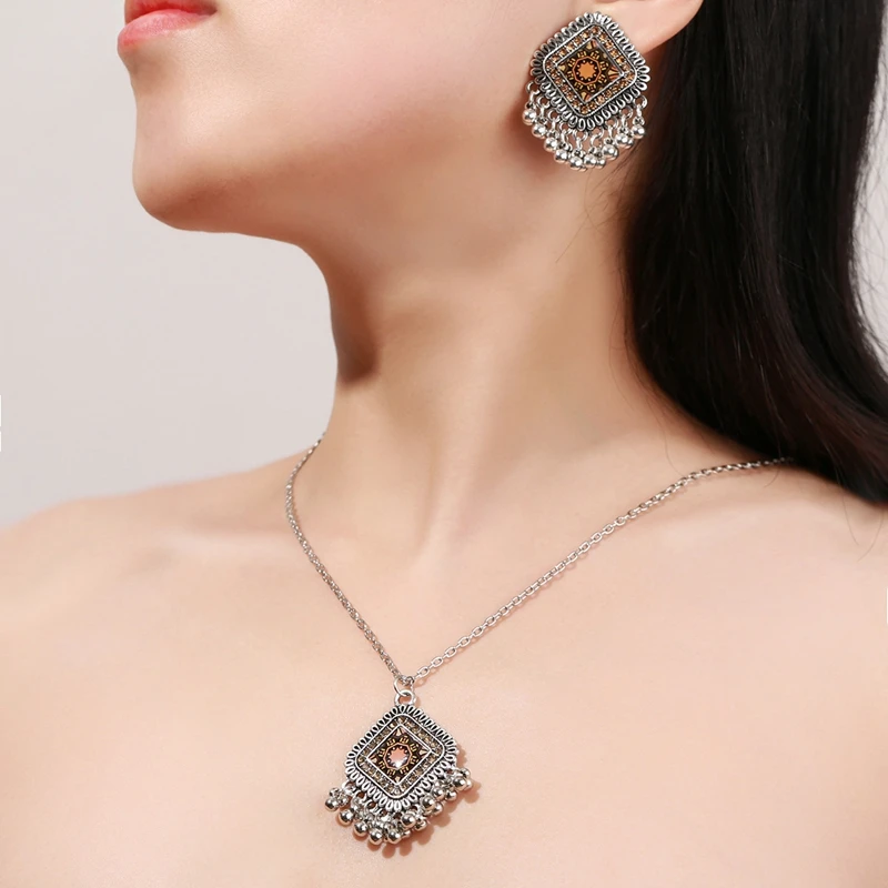 Indian Jwellery Sets For Women Ethnic Silver Color Rhombus Flower Carved Bells Indian Necklace&Earring African Jewelry