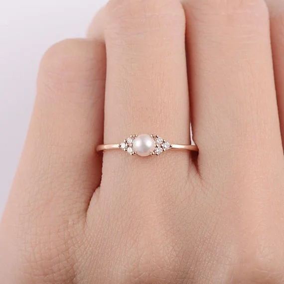 New S925 Sterling Silver Ring With 18K Rose Gold Plated Elegant Pearl Stylish Hand Jewelry For Women Daily Wear And Gift Giving