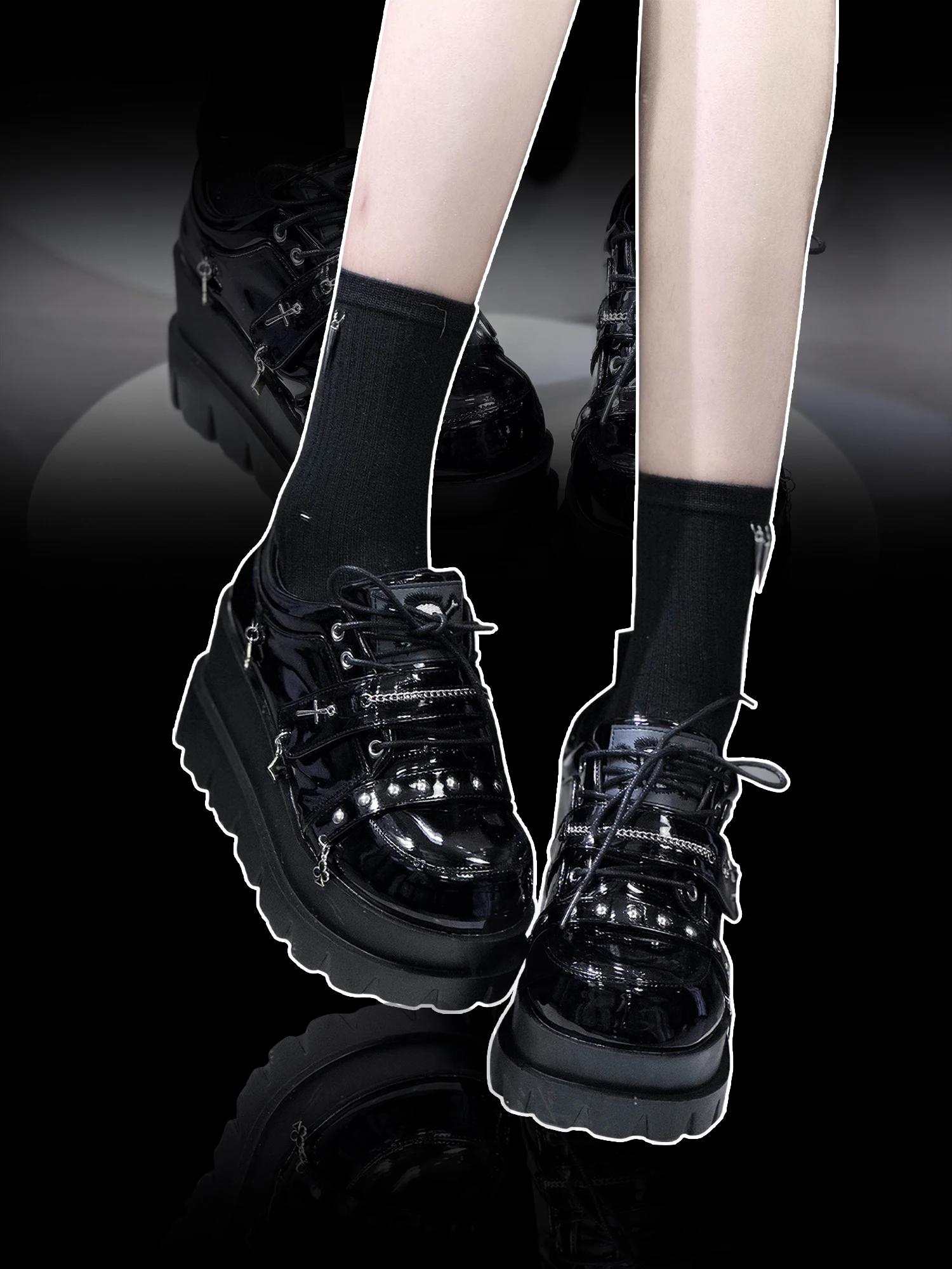 이상한 대학 Y2k 하위 문화 매운 소녀 두꺼운 밑창 신발 펑크 스타일 스폰지 케이크 라운드 발가락 싱글 신발 로리타 소녀