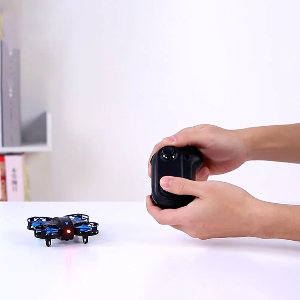 

Мини-квадрокоптер с LED-подсветкой и дистанционным управлением, портативный дрон для детей, подарок для ребенка