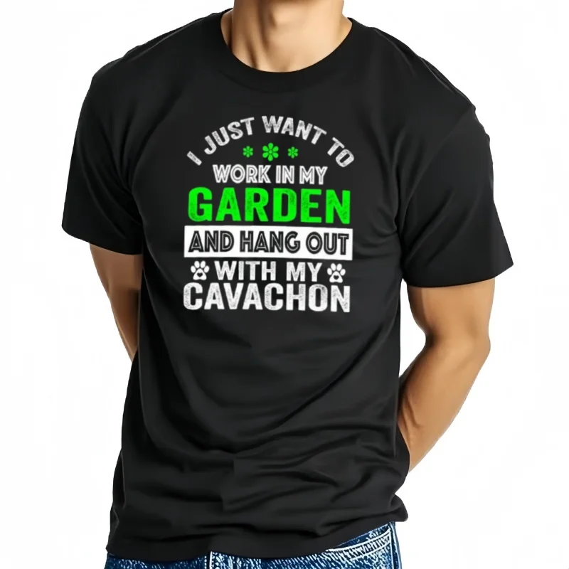 Solo quiero trabajar en mi jardín y colgar con mi Cavachon, divertido perro Cavachon y amantes de la jardinería