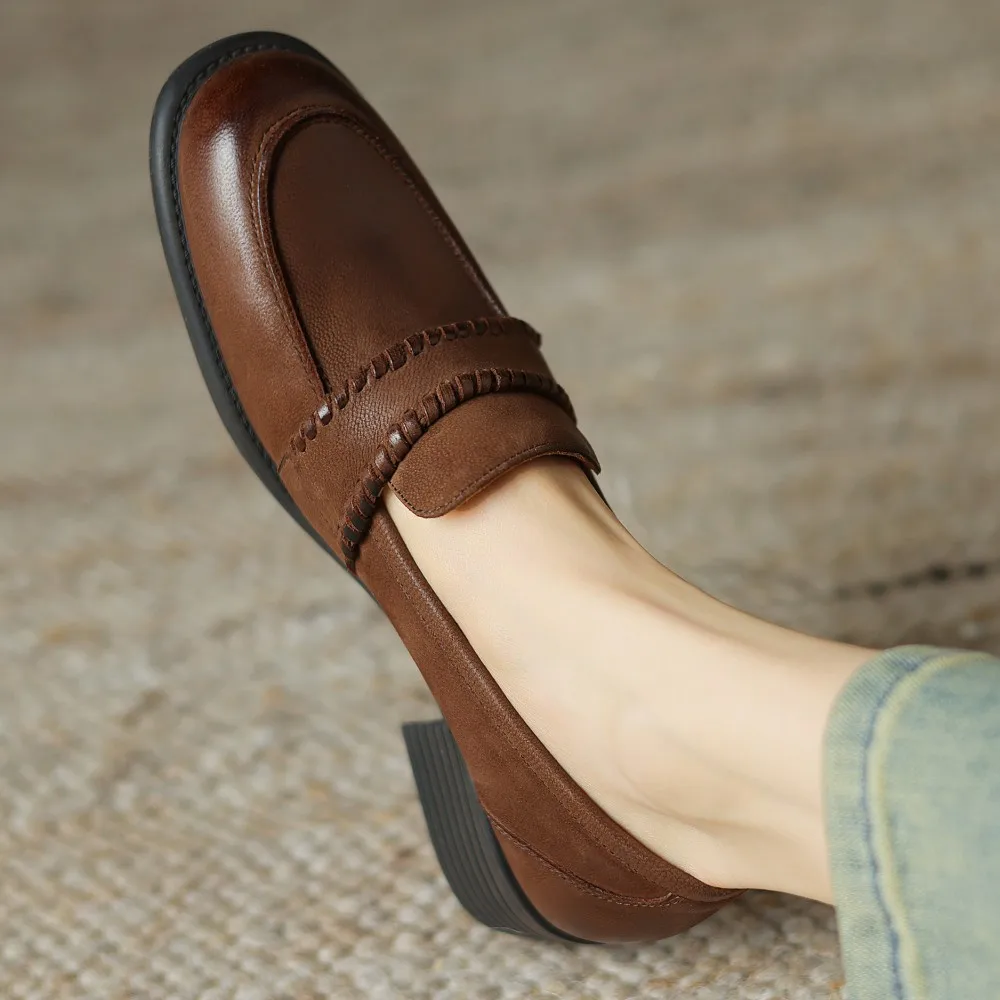 

Women's genuine leather round toe slip-on flats loafers leisure soft comfortable high quality female moccasins daily shoes woman