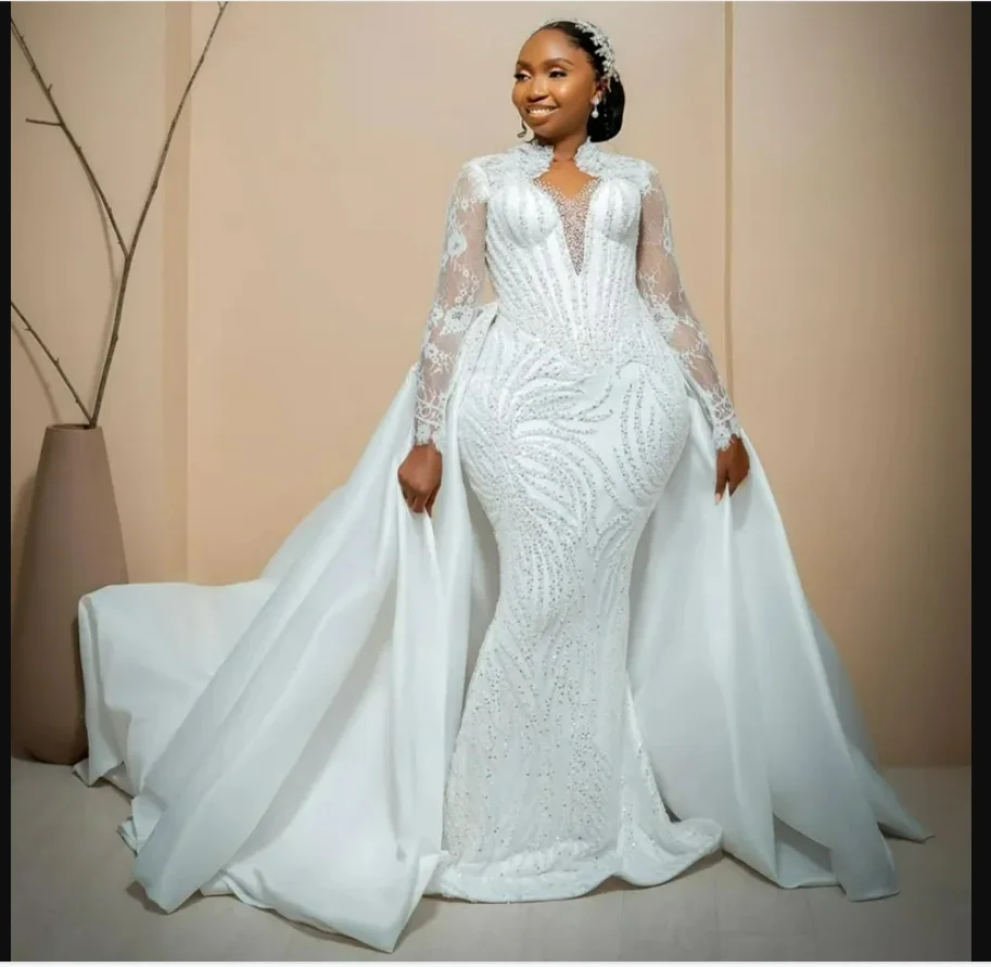 Robe de mariée de luxe à col haut, personnalisée, brillante, perles lourdes, paillettes, manches longues, traîne détachable