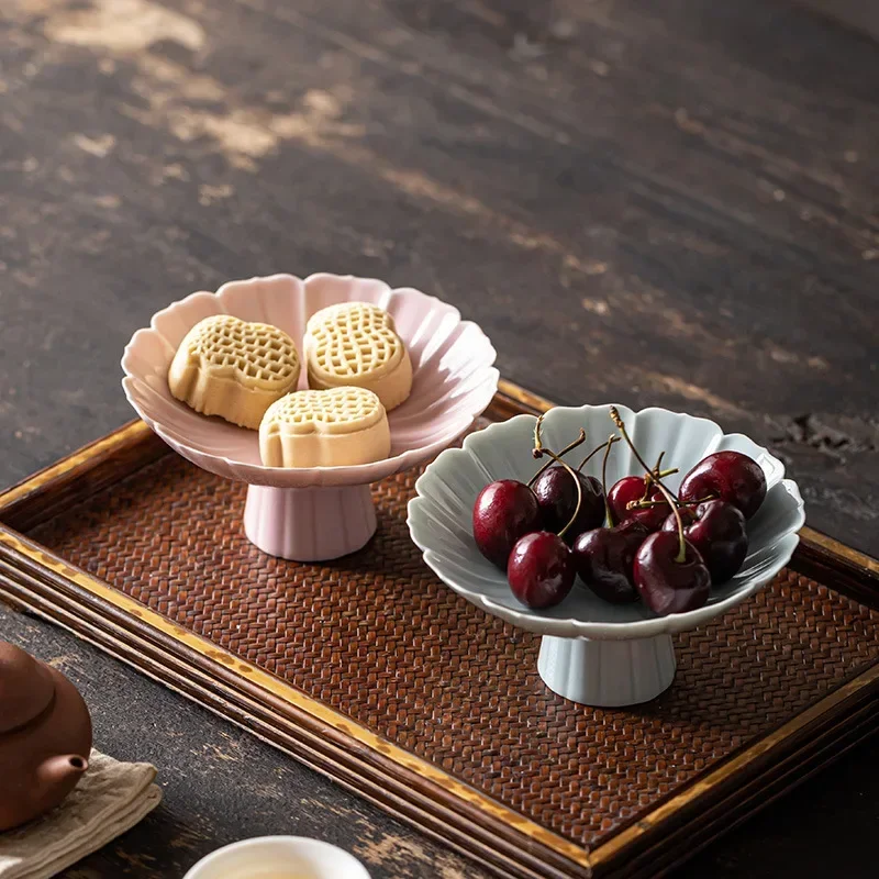 

Ceramic Household Fruit Plate Chinese High-footed Refreshment Plate Small Coffee Table Snack Plates Retro Dried Fruit and Nut