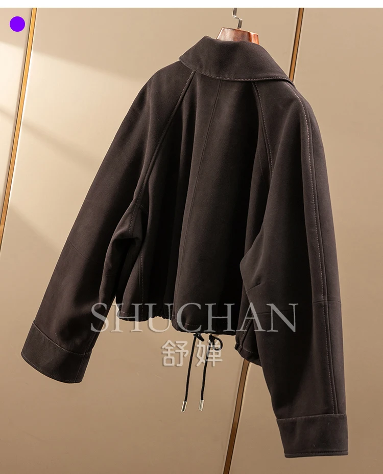 高価な軽くコーティングされたレザージャケット女性用 33E4 本革アブリゴス ムヘール インヴィエルノ 2025