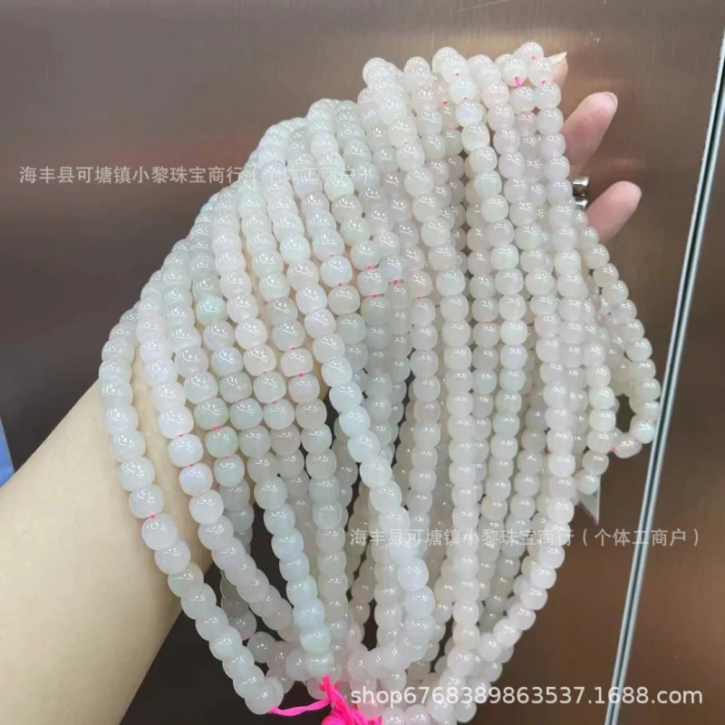 

Hetian Jade Root Powder Old Style Long Chain 108 Beads Fine Material Smooth No Cracks No Black Spots