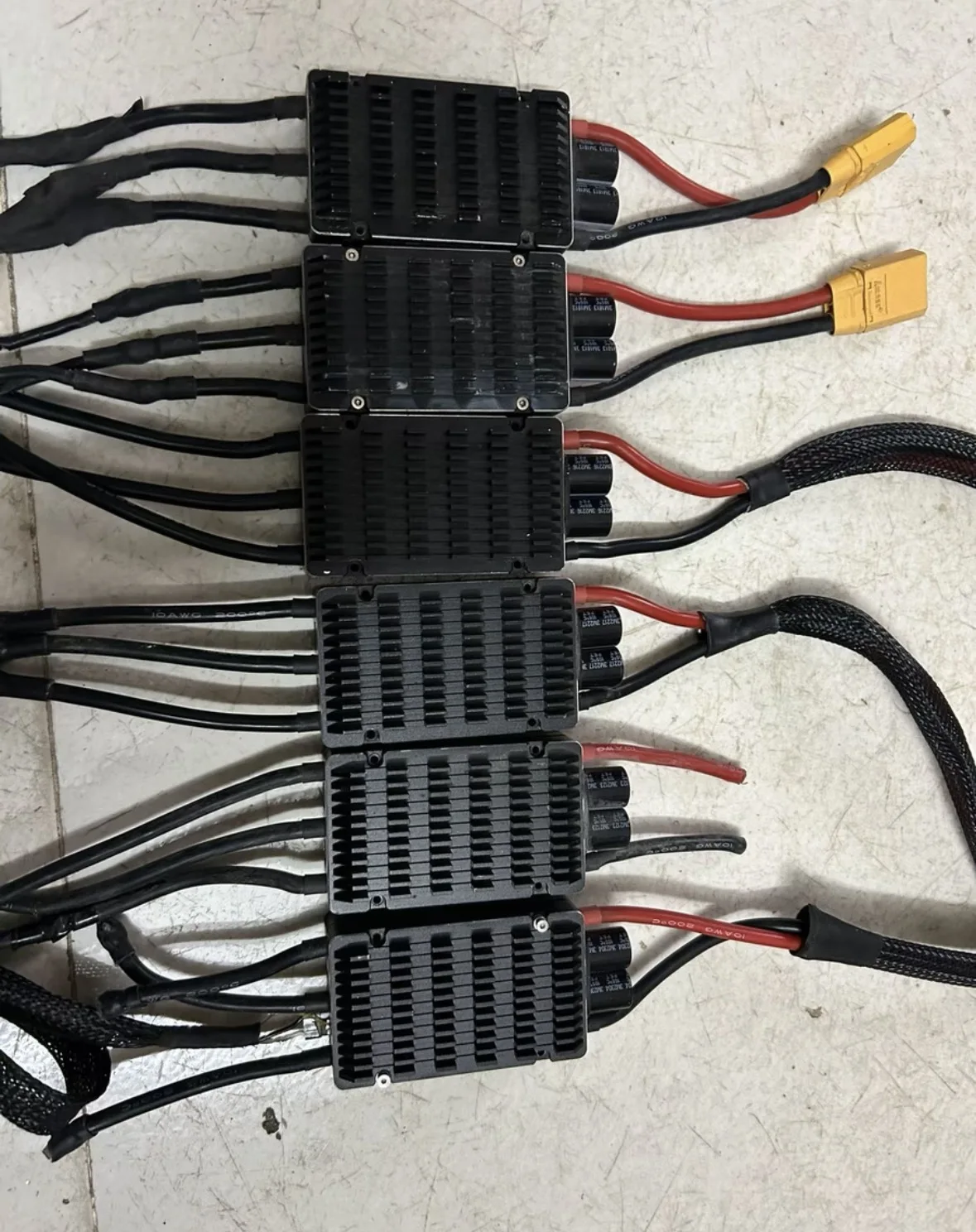 Pre-Owned Used AT 115A 6-14S VTOL Fixed Wing ESC AT115A speed controller Support current BEC output 5.2V/6V/7.4V/10A/25A