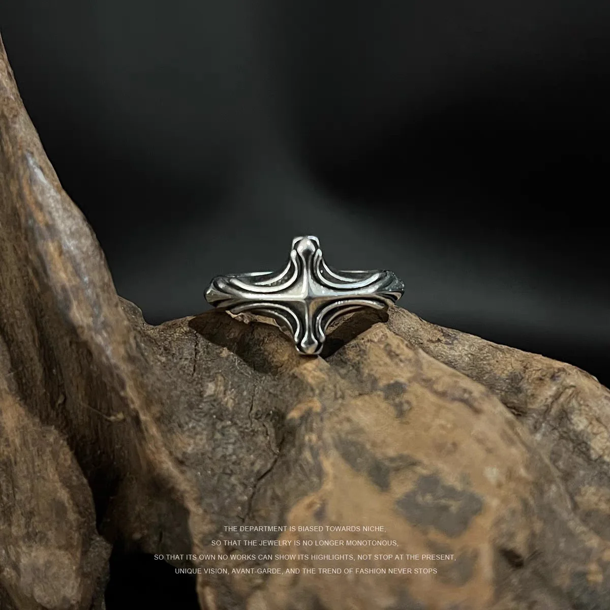 Retro Rib Cross Ring Dla Mężczyzn Srebrny Kolor Punk Gothic Regulowany Pierścionek Ręcznie robiona Biżuteria Rock Hiphop Biker Akcesoria Mężczyzna Prezent
