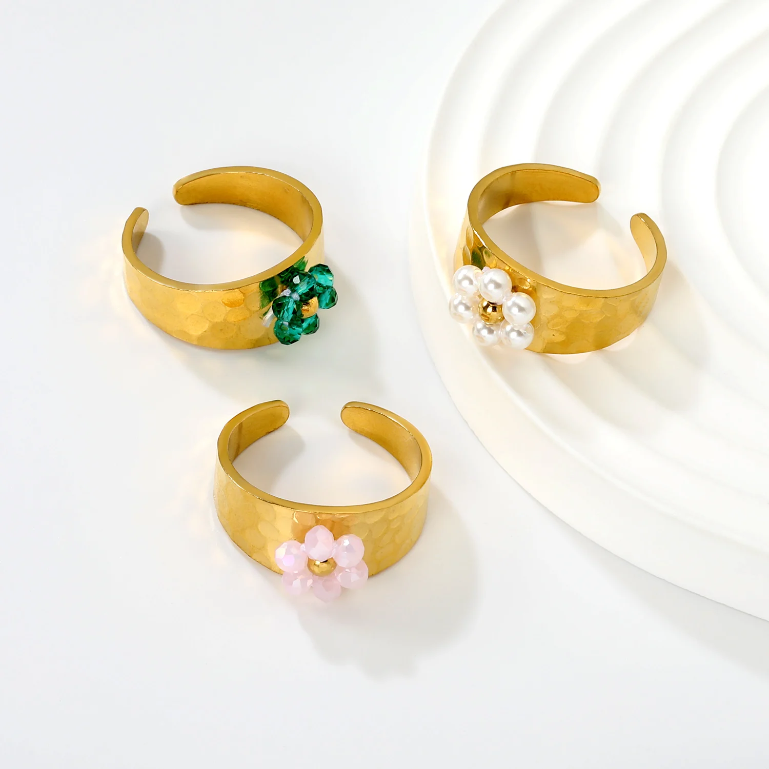 Niedlicher, blumiger, süßer, eleganter Damenring aus Edelstahl, vergoldet, offener Ring, Verlobung, Hochzeit, Weihnachten, Schmuck, Geschenk