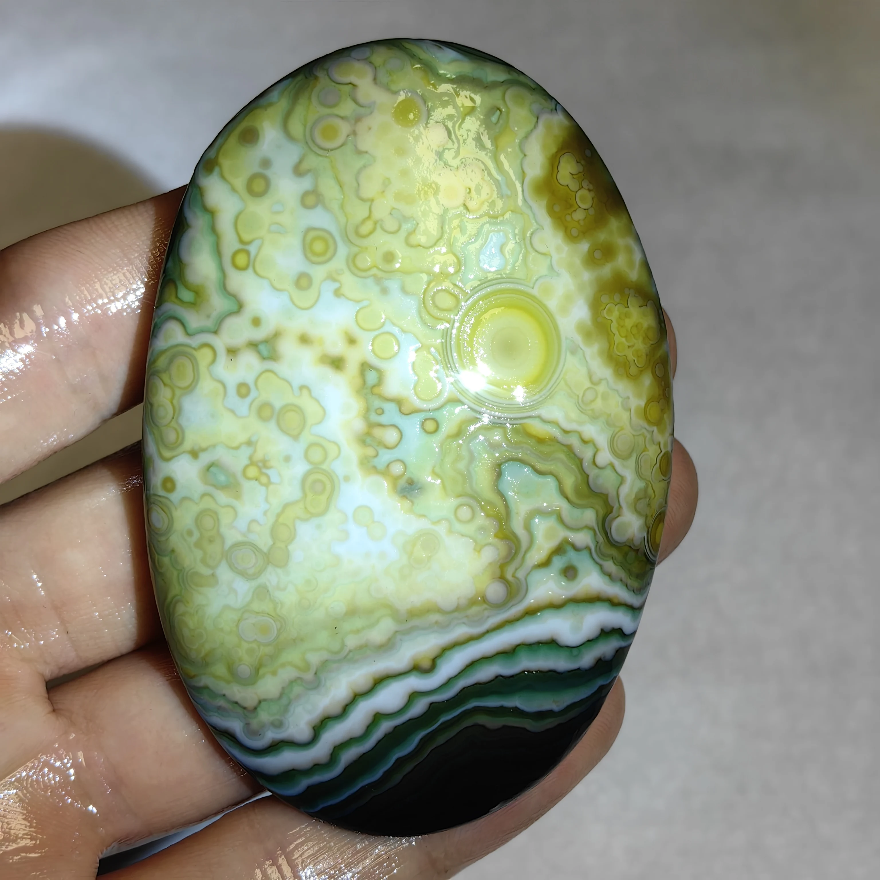 Natural Eye Agate Dreamy Artistic Conception Pattern ,Raw Stone for Good Luck, Attract Wealth Reiki Meditation DIY Home Decor