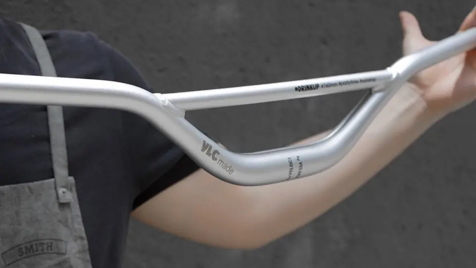 Mtb bmxフリースタイルスタ自転車スワロー字型ベンドハンドルバー31.8