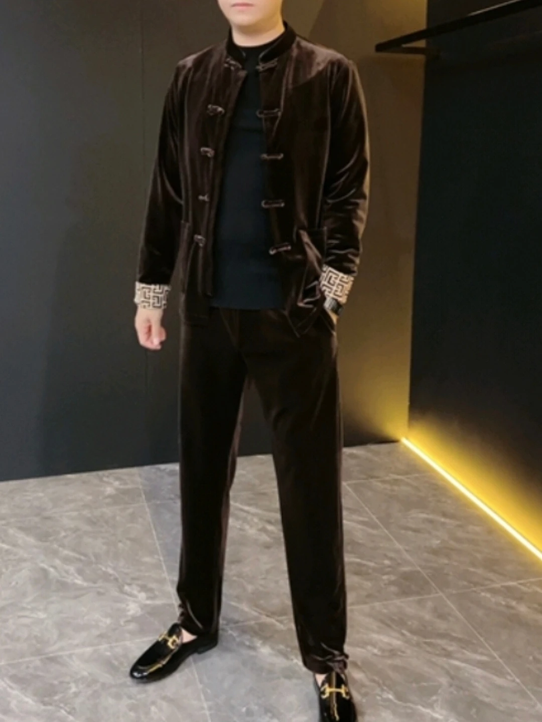 

Новый осенний мужской комплект в стиле Тан: удобный, универсальный, модный, для индивидуального стиля, на все сезоны, повседневный, без бренда.