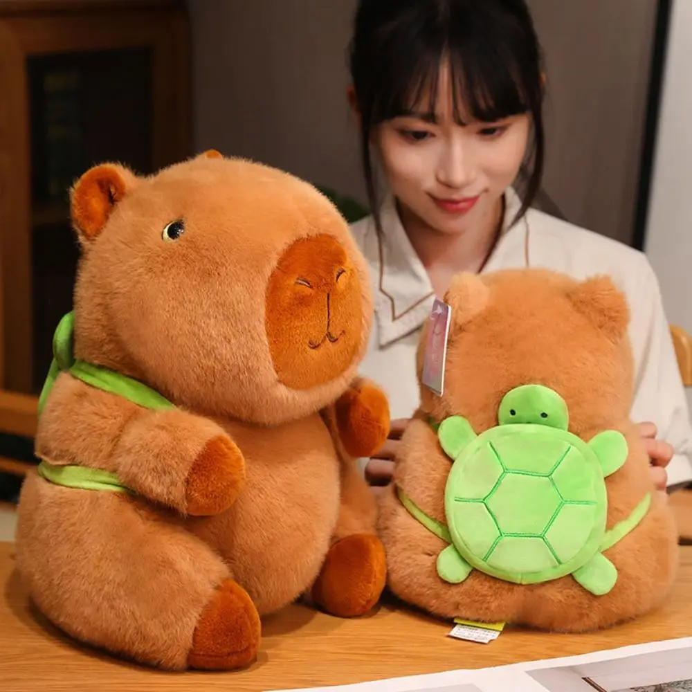 Capybara จําลอง Capybara Plush ของเล่นจําลองเต่า Capybara ตุ๊กตา Plush ตุ๊กตาน่ารักตุ๊กตาสัตว์นุ่มพร้อมกระเป๋าเป้สะพายหลังเต่า