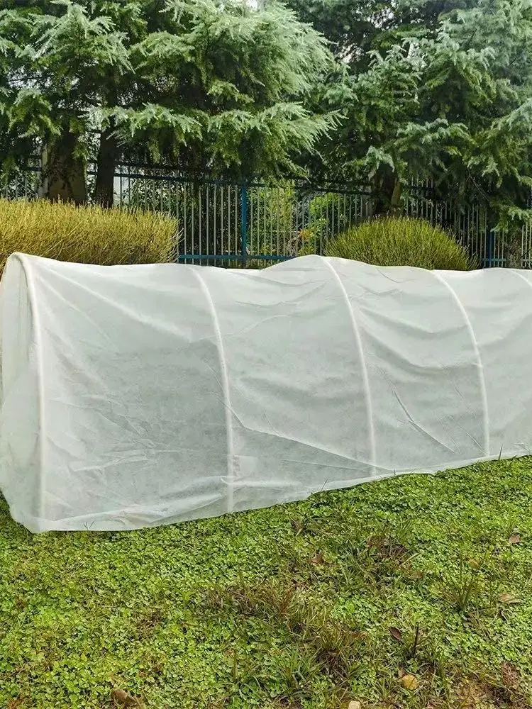 5 ft. x 25 ft. Floating Row Covers Plant Covers Freeze Protection, Row Covers for Vegetables