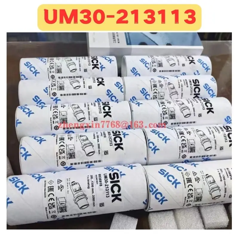 

UM30-213113 Совершенно новый оригинальный Φ UM30 213113 датчик