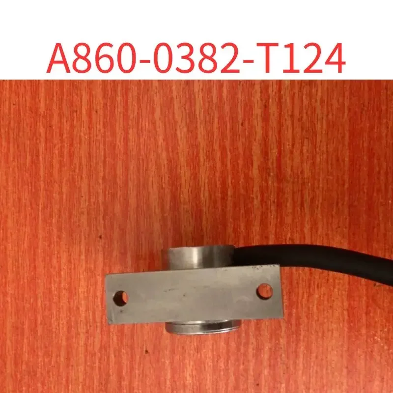 used A860-0382-T124 servo motor encoder cable Fast Shipping