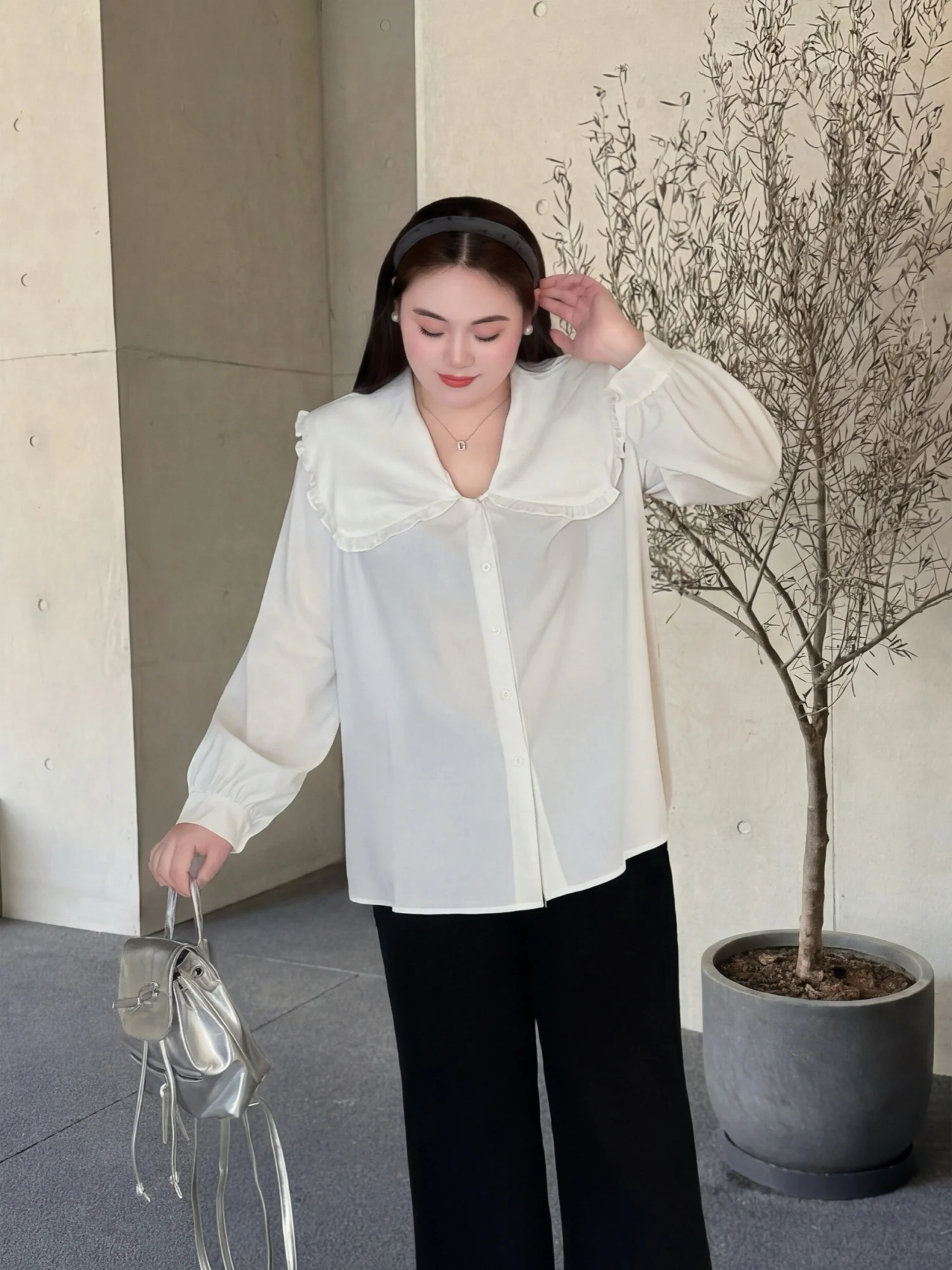 

Large Size Women's Pure Color Doll Collar Shirt Gentle Style Spring New Arrival Commute Friendly Standard Fit Long Sleeve