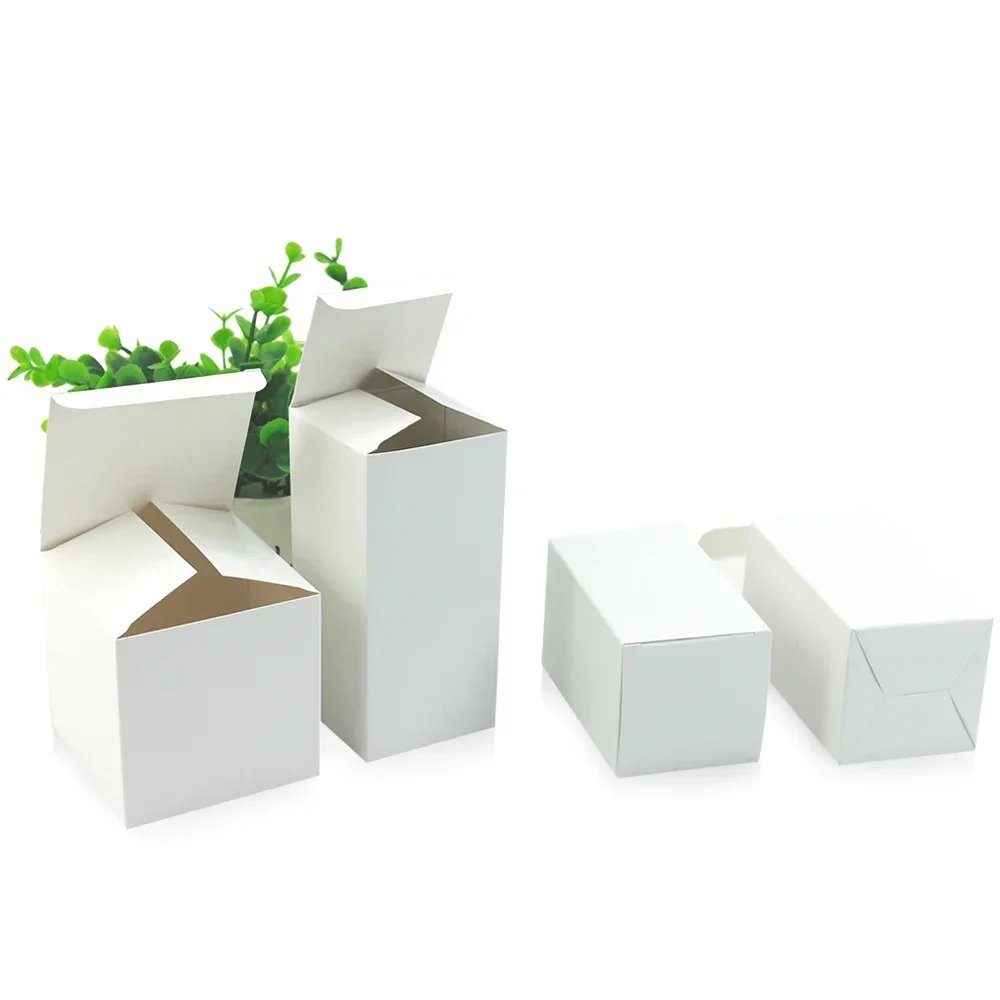 50pcs / white kraft paper box DIY handicrafts packaging box carton Wedding Party Box Multi Size