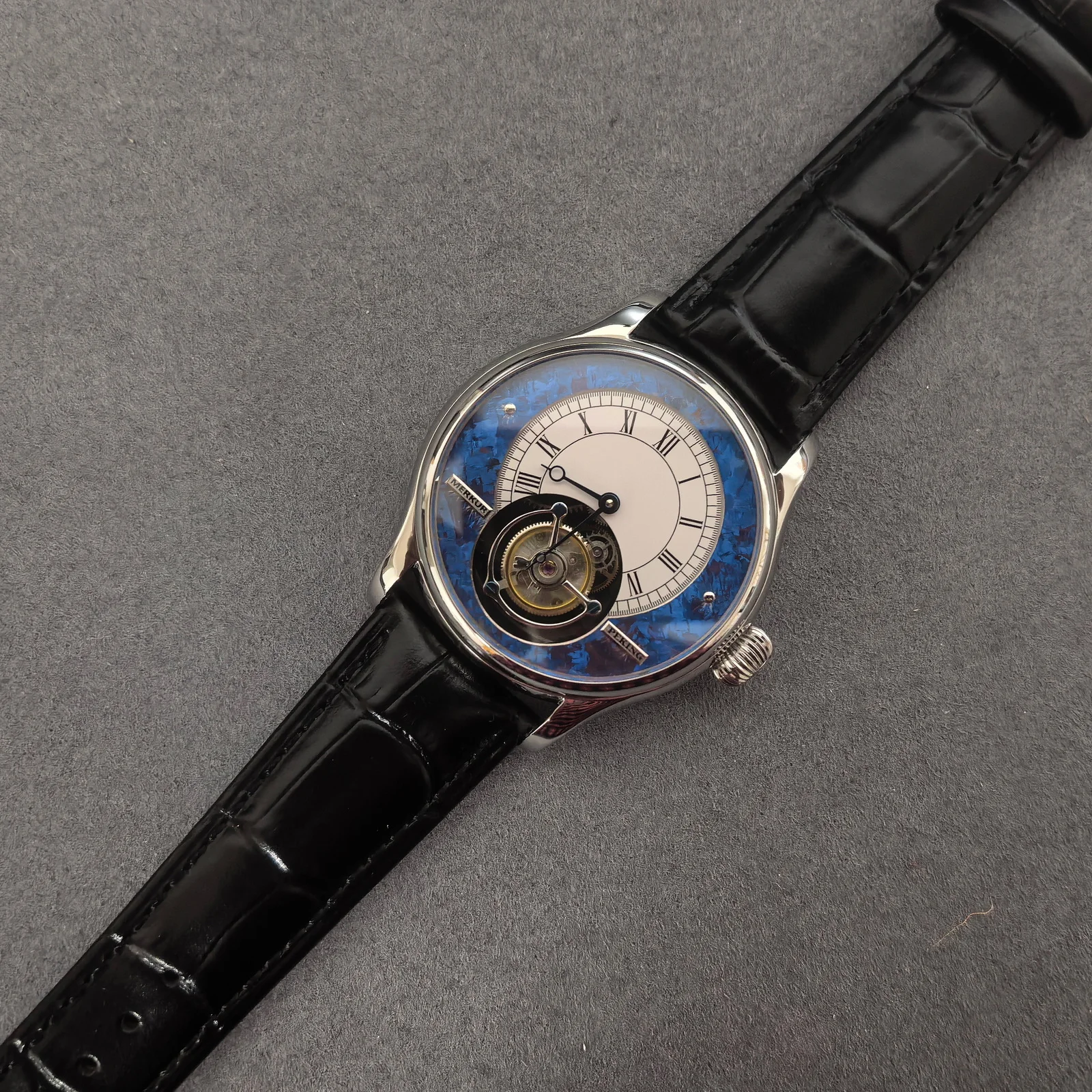 

Мужские часы PIERRE PAULIN с турбийоном, 42 мм, механические, с ручным заводом, сапфировое стекло, водонепроницаемость 30 м, циферблат с кристаллами