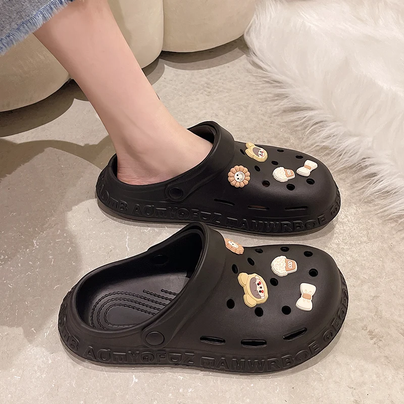 New Sandal Slippers DIY Cute Cartoon Clogs Women Mules Summer Beach Sandals Cave Hole Female Garden Shoe For Students Girls