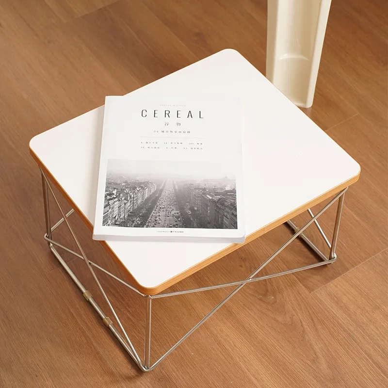 

Журнальный столик Eames для маленькой квартиры, дома, простой низкий столик с белым эркером из нержавеющей стали, средневековый маленький столик