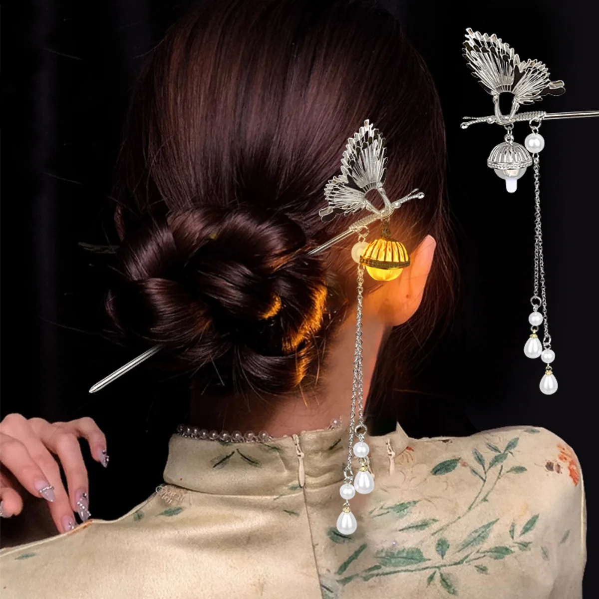 Luminous Flower Hairpin for Women Creative Lotus Emit Light Lantern Tassel Hair Stick Vintage Chinese Style Metal Hair Accessory image 4